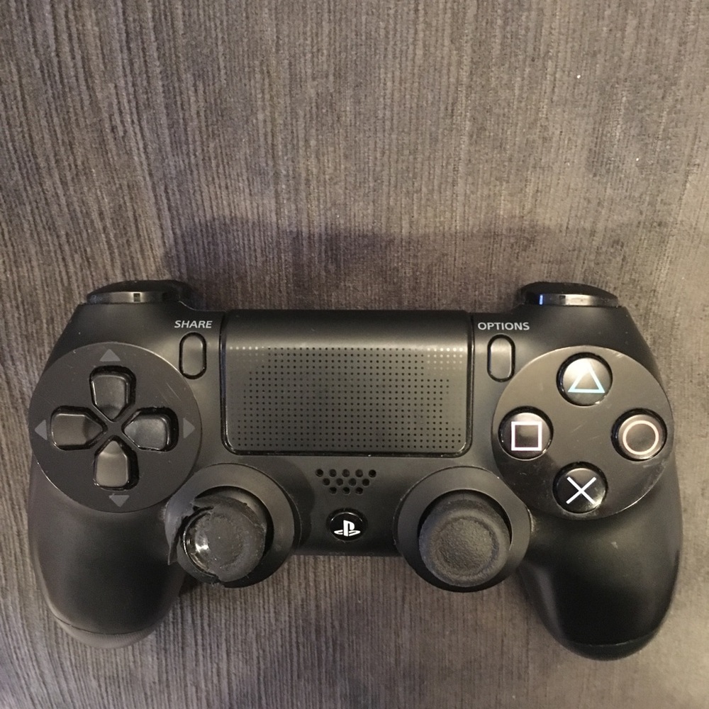 PlayStation 4 controller